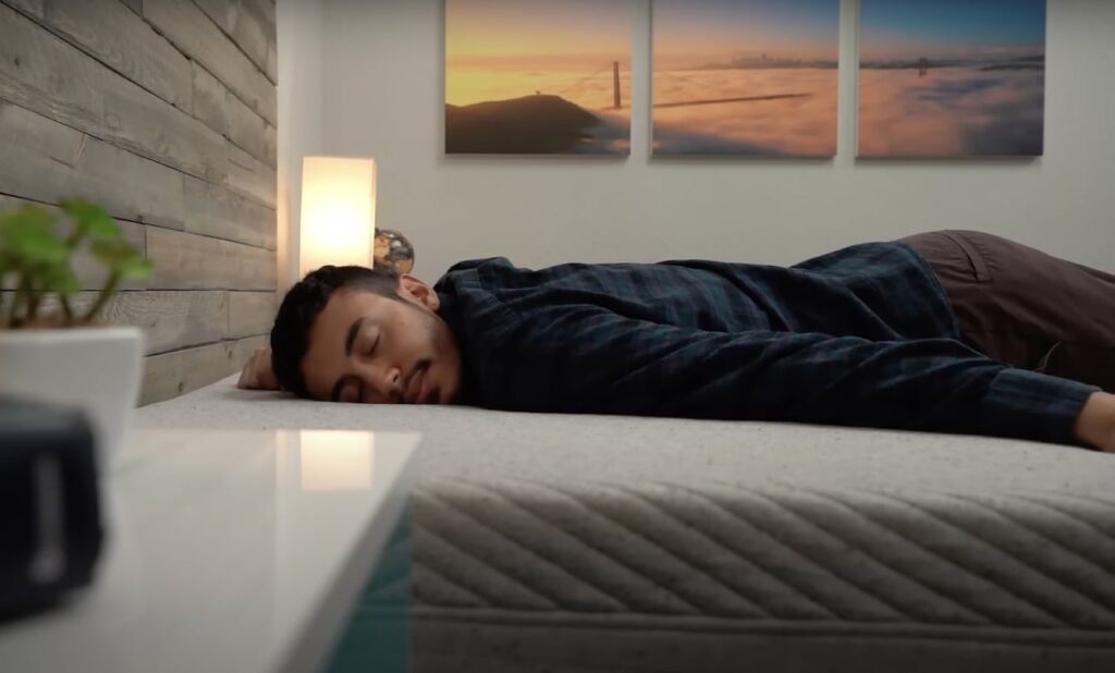 Die richtige Matratze wählen: Wie guter Schlaf beim Abnehmen helfen kann auf koerperfett-analyse.de
